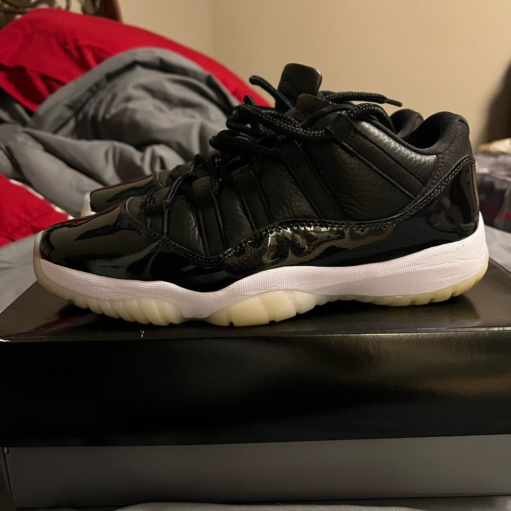 Jordan 11 72-10 Low